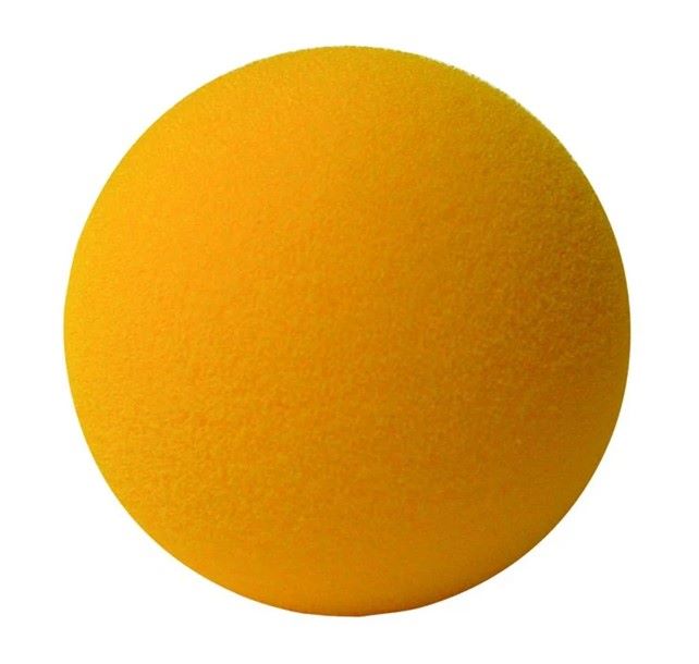 Tennispallo vaahtomuovia